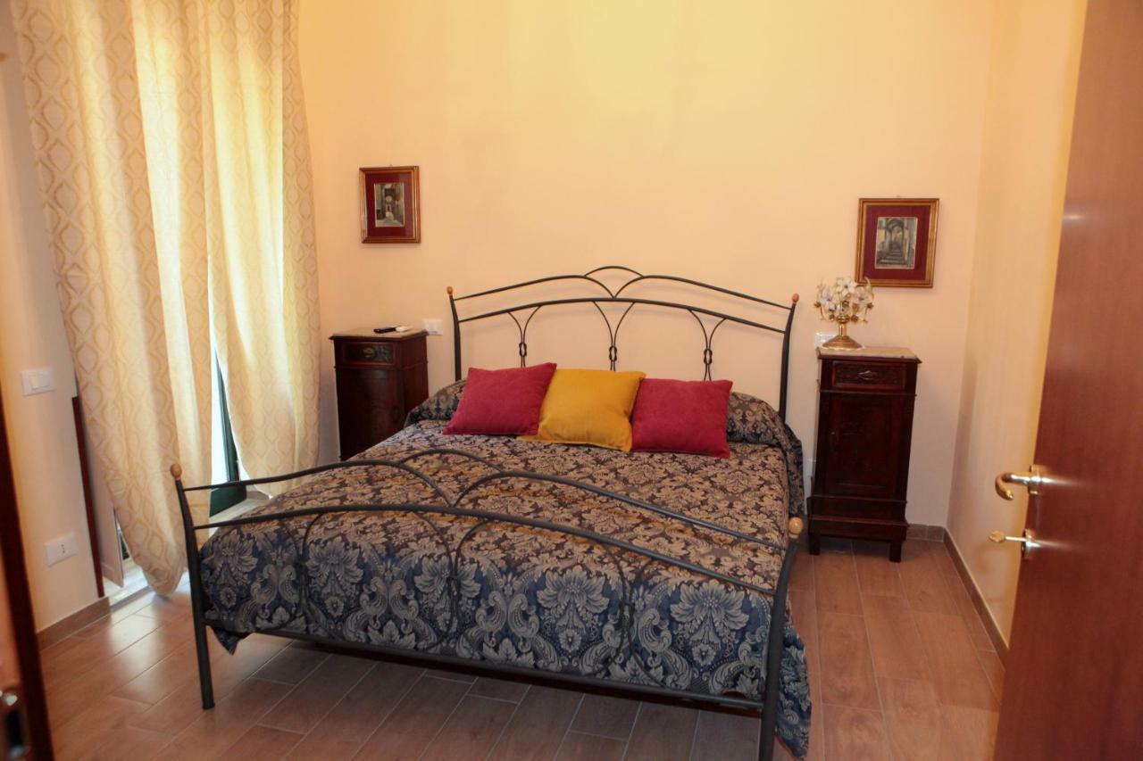 Salernum - Monte Mare Vila Salerno Exterior foto